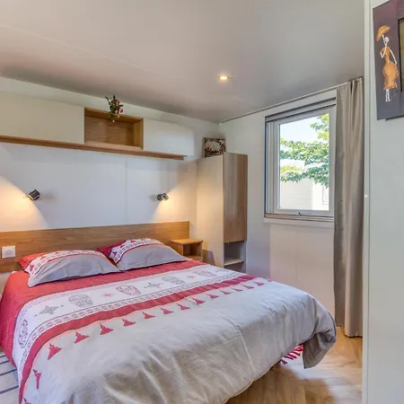 Holiday home Le 370 *